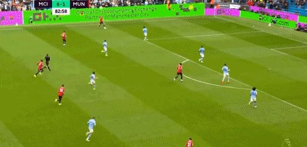 1664721763698004873.gif 弗雷德.gif