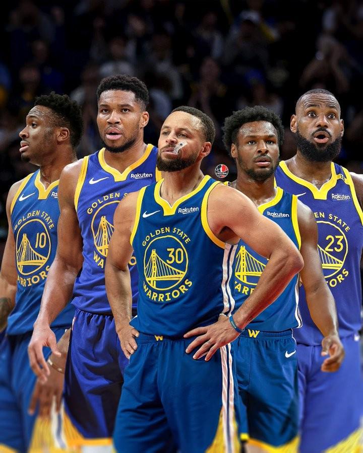 开云APP-抽象,美媒恶搞勇士下赛季阵容:库里+字母哥兄弟+詹姆斯父子