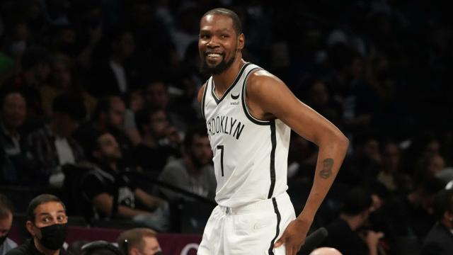 开云体育-NBA最新MVP榜：KD强势登顶 德罗赞挤进前五